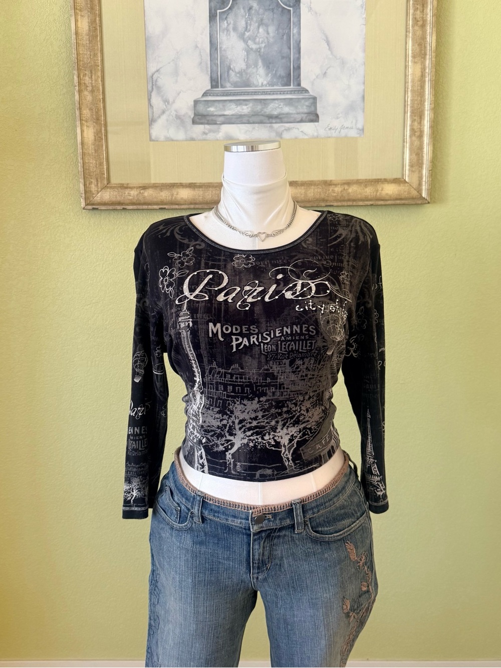 dressbarn Black Paris Graphic Long-Sleeve Crop Top